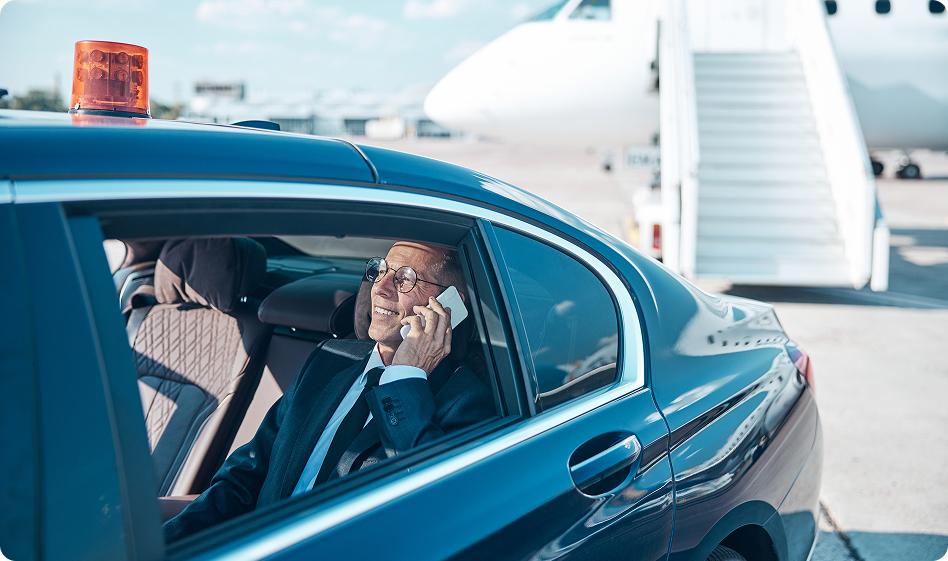 Private transfer to/from aircraft image 2